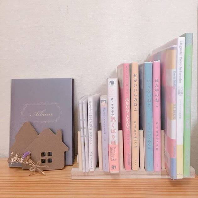 100均お助け本棚 が優秀 なだれ事件解決アイデア Diy事例16選 くふうlive