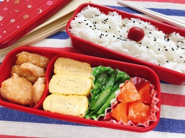 運動会のお弁当のおかずが足りない悩みはこれで解決 すきま問題をニンジンとアスパラが解決 くふうlive