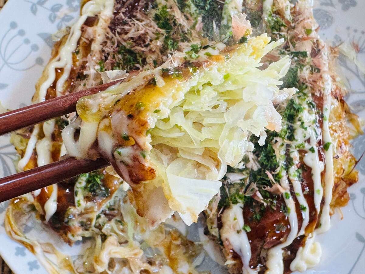 ギャル曽根「ライスペーパーお好み焼き」