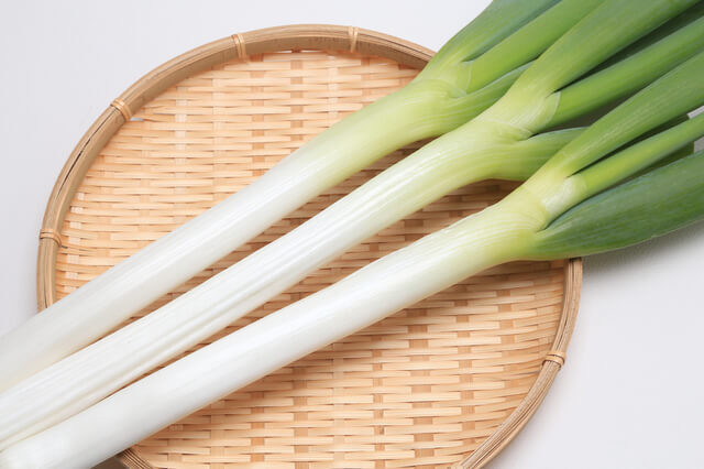 「たっぷりピリ辛豚ミンチ丼」