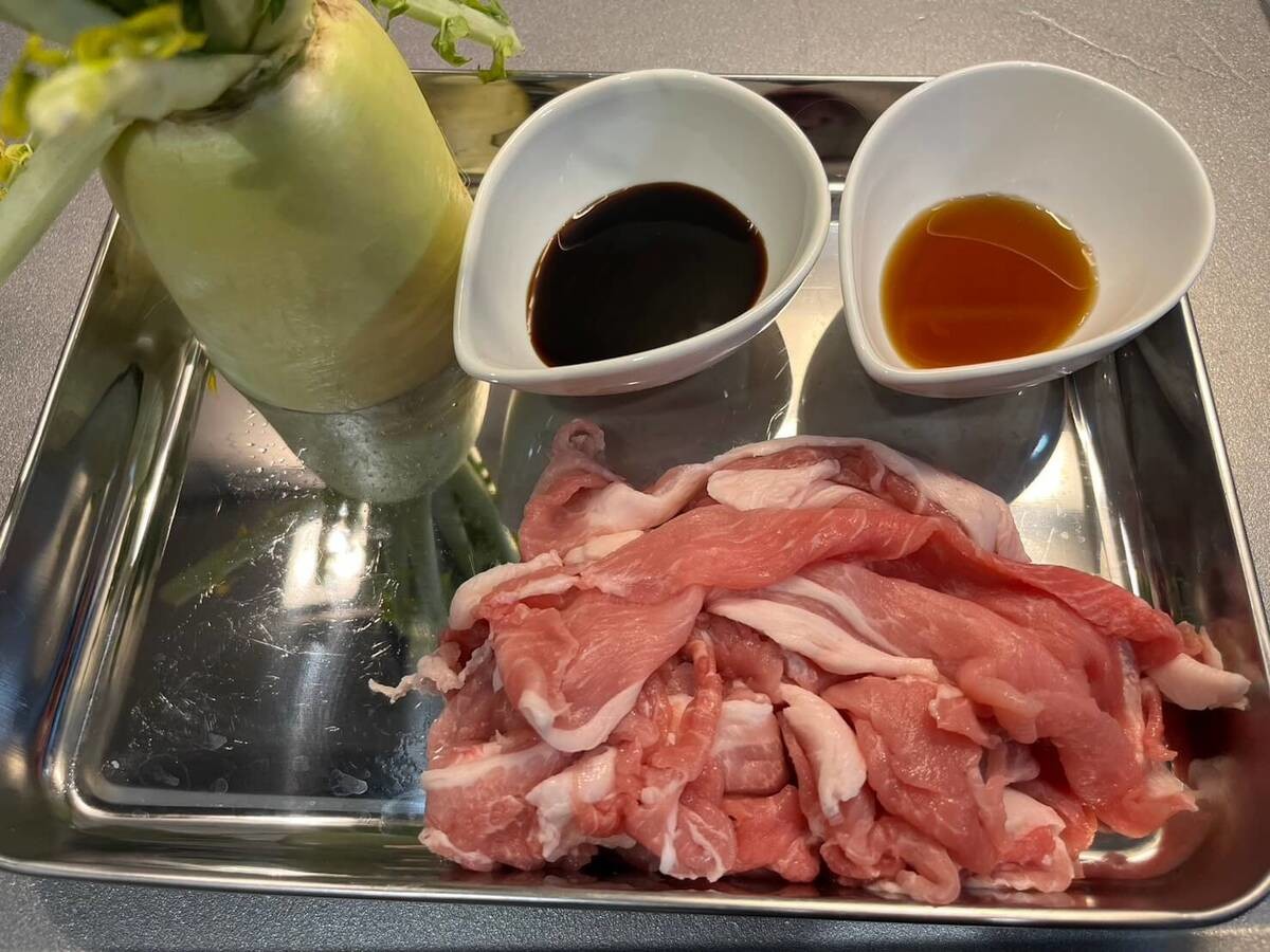 菰田欣也シェフの「超簡単！チンジャオ風大根」