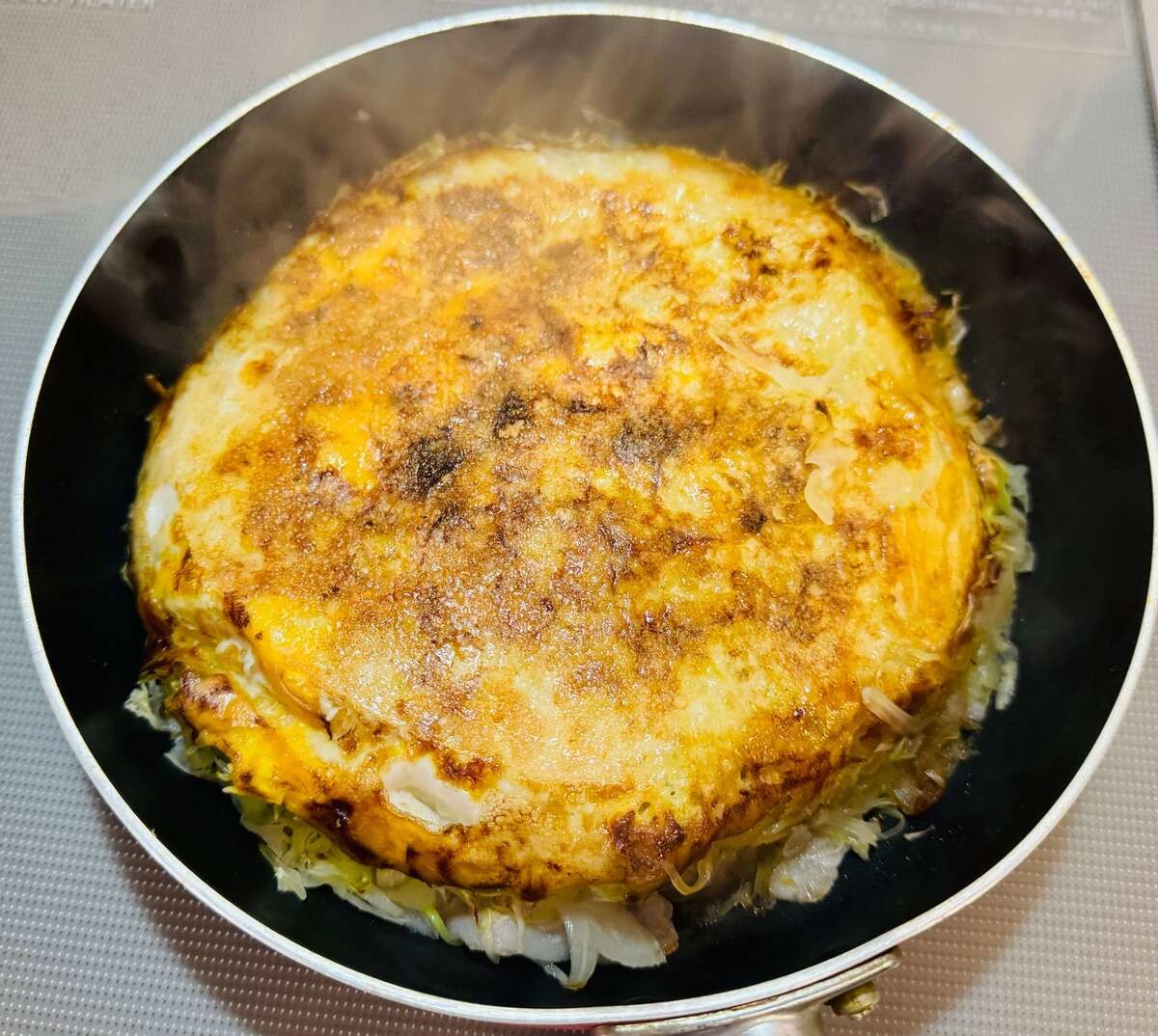 ギャル曽根「ライスペーパーお好み焼き」